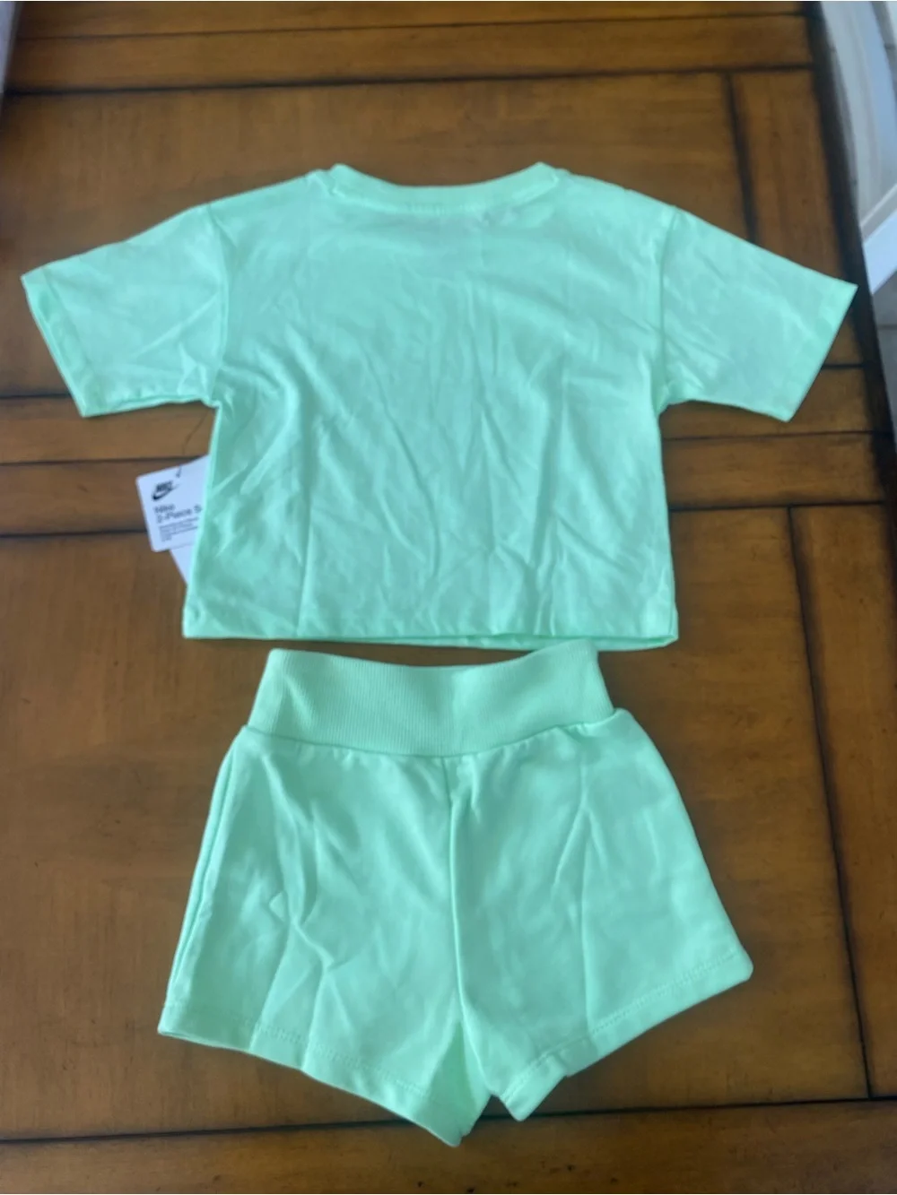 NWT Nike Toddler Girls Shirt and Shorts Matching Set 4T